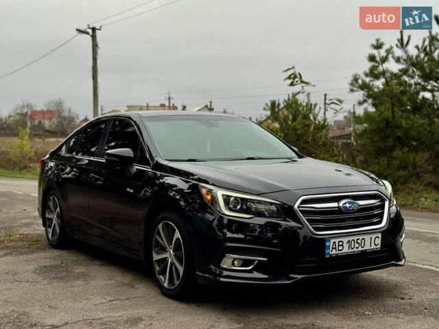 Черный Субару Легаси, объемом двигателя 2.5 л и пробегом 113 тыс. км за 15800 $, фото 13 на Automoto.ua