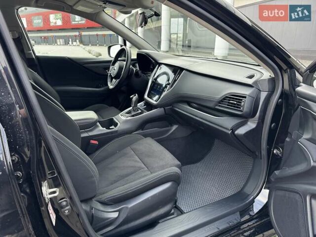 Черный Субару Легаси, объемом двигателя 2.46 л и пробегом 167 тыс. км за 15700 $, фото 14 на Automoto.ua