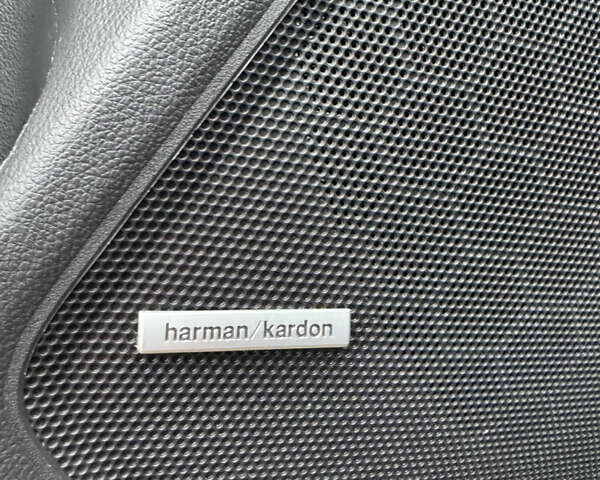 Черный Субару Легаси, объемом двигателя 2.5 л и пробегом 113 тыс. км за 15800 $, фото 19 на Automoto.ua