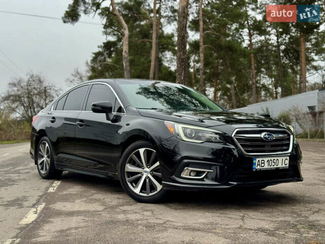 Черный Субару Легаси, объемом двигателя 2.5 л и пробегом 113 тыс. км за 15800 $, фото 9 на Automoto.ua