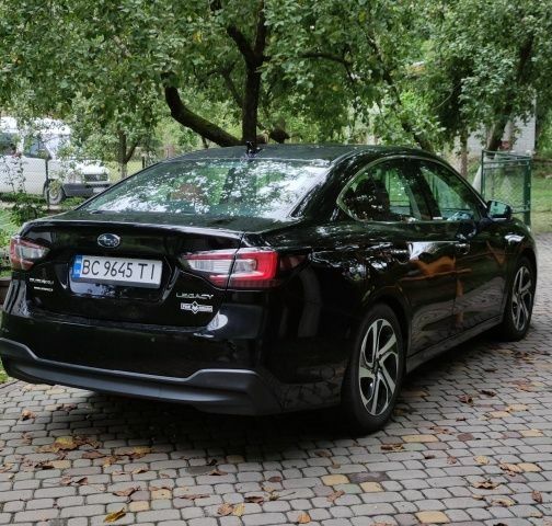 Черный Субару Легаси, объемом двигателя 0 л и пробегом 167 тыс. км за 17999 $, фото 5 на Automoto.ua