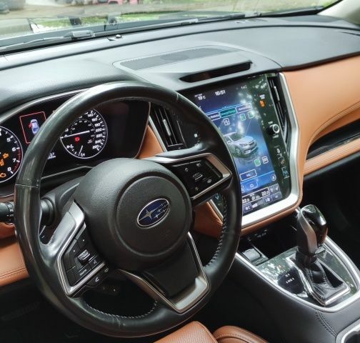 Черный Субару Легаси, объемом двигателя 0 л и пробегом 167 тыс. км за 17999 $, фото 6 на Automoto.ua