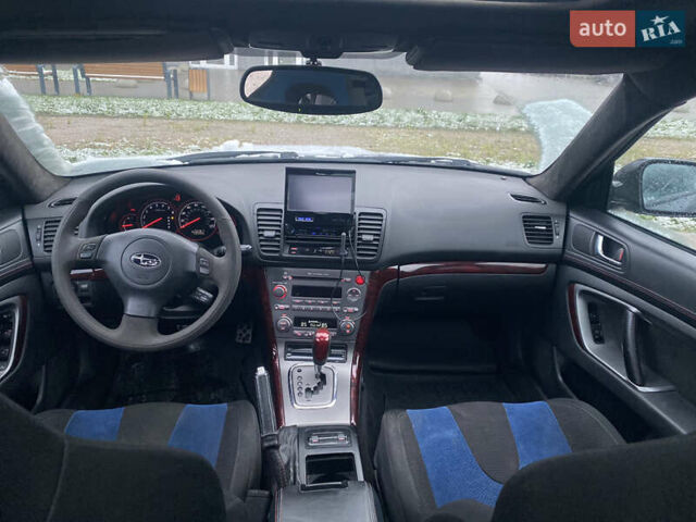 Чорний Субару Легасі, об'ємом двигуна 2.5 л та пробігом 200 тис. км за 7500 $, фото 5 на Automoto.ua