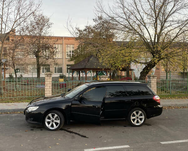Чорний Субару Легасі, об'ємом двигуна 2 л та пробігом 222 тис. км за 5300 $, фото 6 на Automoto.ua