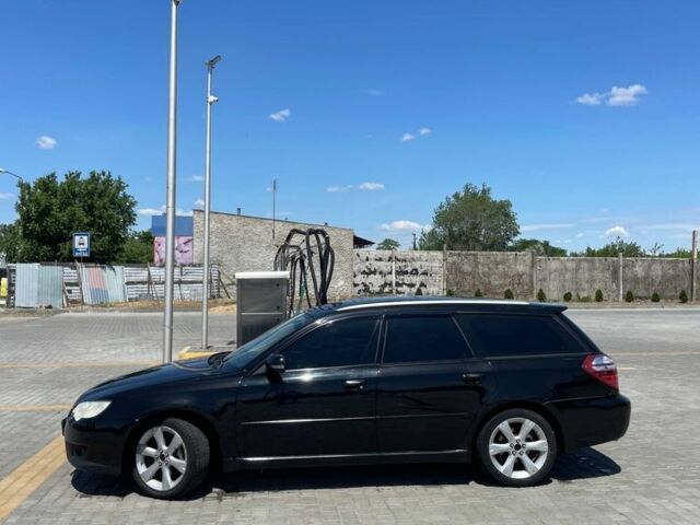 Чорний Субару Легасі, об'ємом двигуна 2 л та пробігом 226 тис. км за 4311 $, фото 1 на Automoto.ua