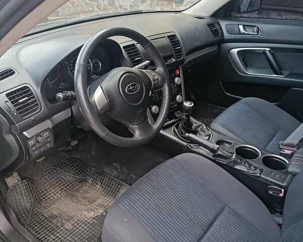 Субару Легаси 2008 в Львове на Automoto.ua Черный Субару Легаси, объемом двигателя 2 л и пробегом 270 тыс. км за 6400 $, фото 6 на Automoto.ua