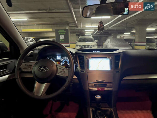 Черный Субару Легаси, объемом двигателя 2 л и пробегом 430 тыс. км за 8100 $, фото 45 на Automoto.ua