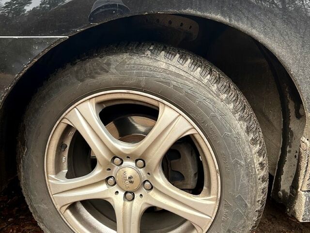 Чорний Субару Легасі, об'ємом двигуна 2 л та пробігом 260 тис. км за 7700 $, фото 7 на Automoto.ua