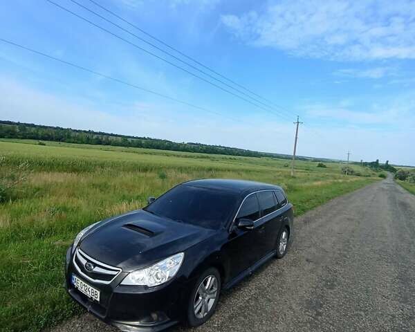Черный Субару Легаси, объемом двигателя 2 л и пробегом 138 тыс. км за 9200 $, фото 1 на Automoto.ua