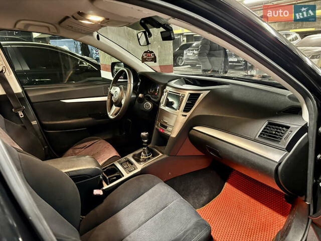 Черный Субару Легаси, объемом двигателя 2 л и пробегом 430 тыс. км за 8100 $, фото 29 на Automoto.ua