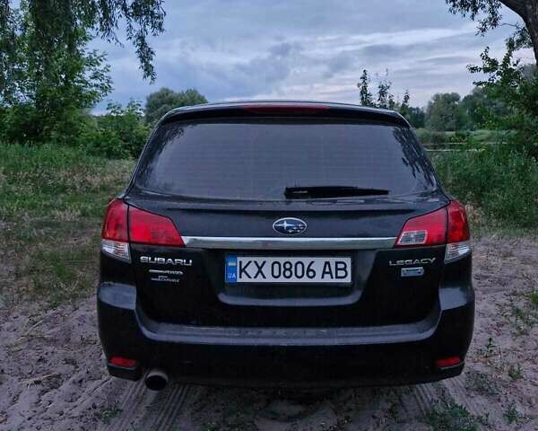 Чорний Субару Легасі, об'ємом двигуна 1.99 л та пробігом 213 тис. км за 8800 $, фото 3 на Automoto.ua