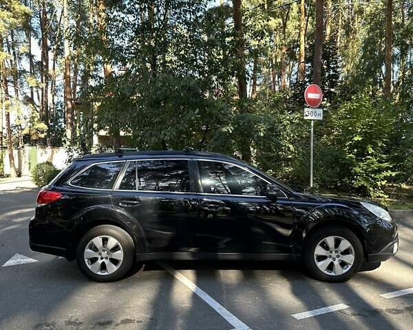 Черный Субару Легаси, объемом двигателя 2.46 л и пробегом 304 тыс. км за 8500 $, фото 3 на Automoto.ua