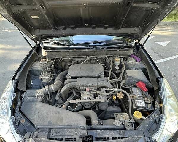 Черный Субару Легаси, объемом двигателя 2.46 л и пробегом 304 тыс. км за 8500 $, фото 35 на Automoto.ua