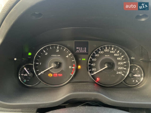 Черный Субару Легаси, объемом двигателя 2 л и пробегом 223 тыс. км за 9000 $, фото 20 на Automoto.ua
