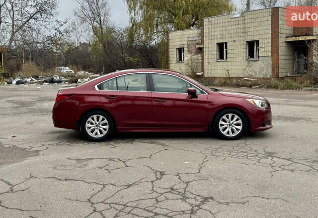 Красный Субару Легаси, объемом двигателя 2.5 л и пробегом 414 тыс. км за 7999 $, фото 3 на Automoto.ua