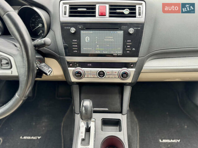 Красный Субару Легаси, объемом двигателя 2.5 л и пробегом 414 тыс. км за 7999 $, фото 11 на Automoto.ua