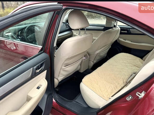 Красный Субару Легаси, объемом двигателя 2.46 л и пробегом 415 тыс. км за 8950 $, фото 6 на Automoto.ua