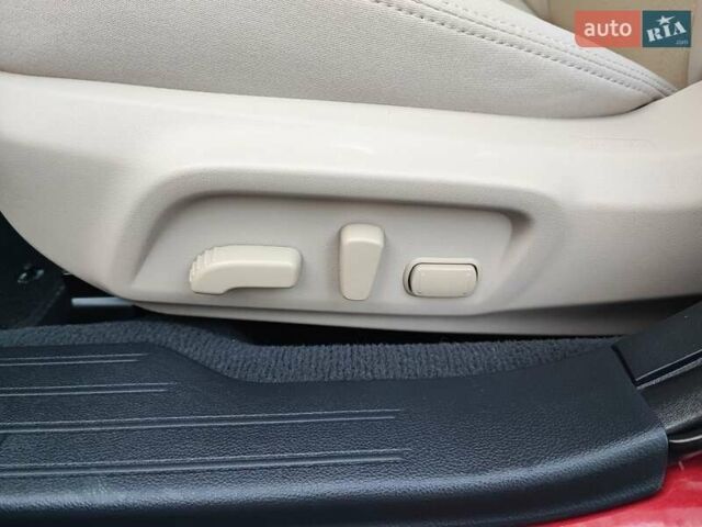 Красный Субару Легаси, объемом двигателя 2.5 л и пробегом 110 тыс. км за 13400 $, фото 29 на Automoto.ua