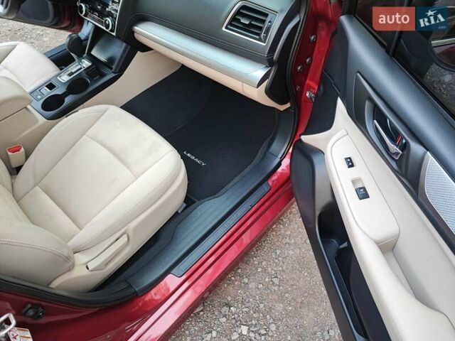 Красный Субару Легаси, объемом двигателя 2.5 л и пробегом 110 тыс. км за 13400 $, фото 7 на Automoto.ua