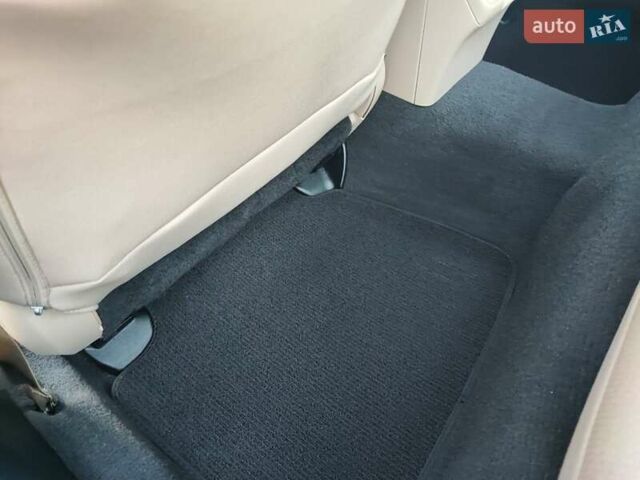 Красный Субару Легаси, объемом двигателя 2.5 л и пробегом 110 тыс. км за 13400 $, фото 15 на Automoto.ua