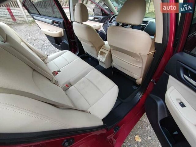 Красный Субару Легаси, объемом двигателя 2.5 л и пробегом 110 тыс. км за 13400 $, фото 5 на Automoto.ua