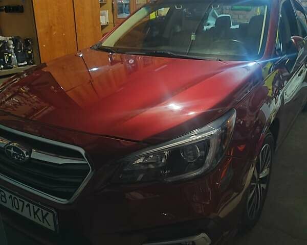 Красный Субару Легаси, объемом двигателя 2.5 л и пробегом 110 тыс. км за 13400 $, фото 1 на Automoto.ua