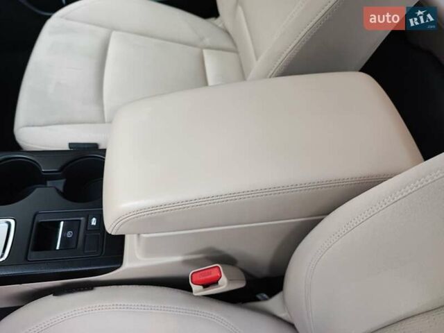 Красный Субару Легаси, объемом двигателя 2.5 л и пробегом 110 тыс. км за 13400 $, фото 22 на Automoto.ua