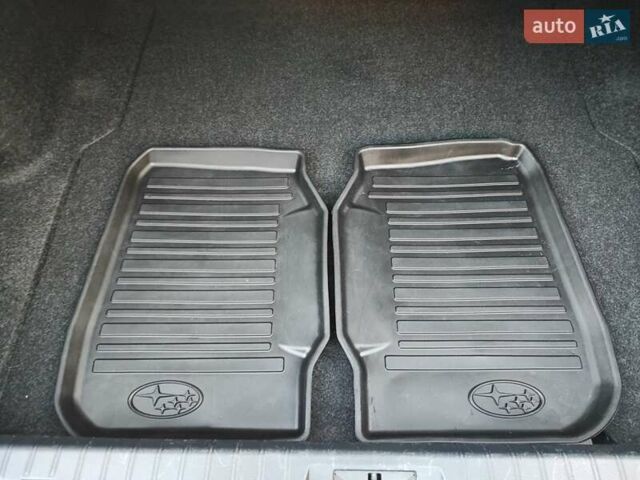 Красный Субару Легаси, объемом двигателя 2.5 л и пробегом 110 тыс. км за 13400 $, фото 30 на Automoto.ua