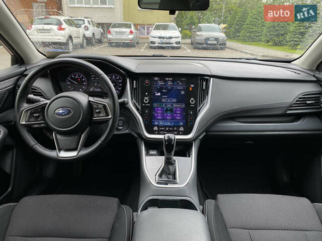 Красный Субару Легаси, объемом двигателя 2.5 л и пробегом 114 тыс. км за 16900 $, фото 8 на Automoto.ua