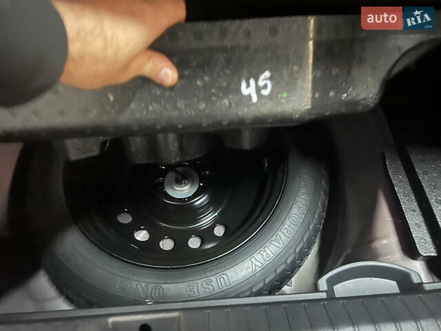 Красный Субару Легаси, объемом двигателя 2.5 л и пробегом 4 тыс. км за 21000 $, фото 6 на Automoto.ua