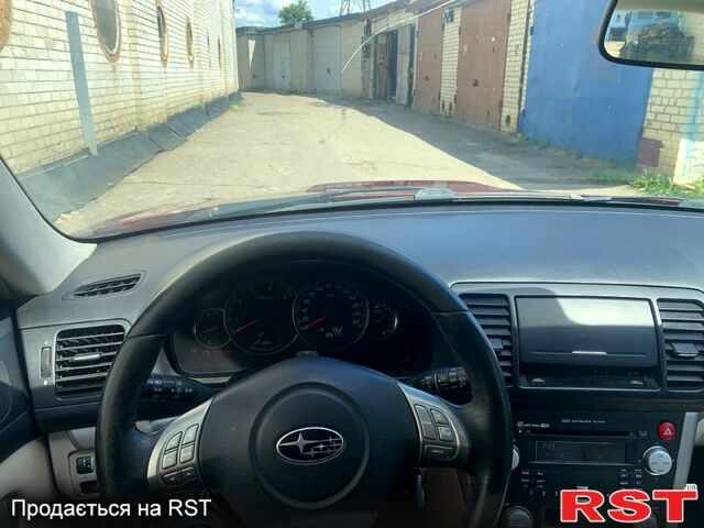 Красный Субару Легаси, объемом двигателя 2 л и пробегом 188 тыс. км за 5500 $, фото 7 на Automoto.ua