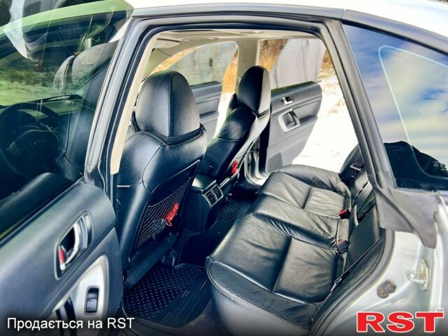 Субару Легаси, объемом двигателя 30 л и пробегом 359 тыс. км за 6400 $, фото 7 на Automoto.ua