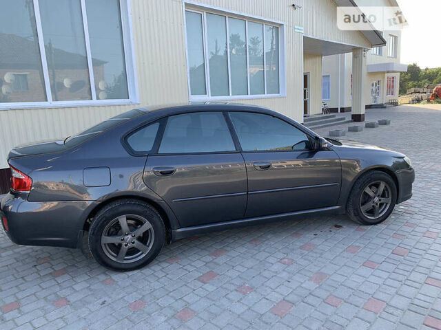 Субару Легасі, об'ємом двигуна 2 л та пробігом 312 тис. км за 7000 $, фото 5 на Automoto.ua