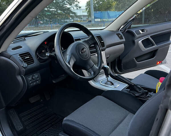 Субару Легаси, объемом двигателя 2 л и пробегом 221 тыс. км за 5800 $, фото 3 на Automoto.ua