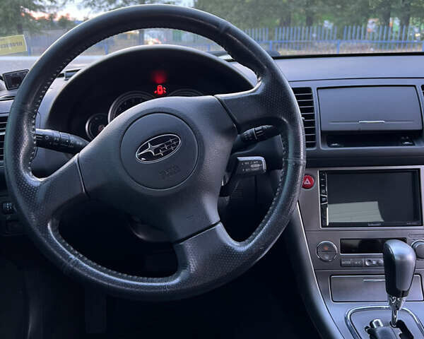 Субару Легаси, объемом двигателя 2 л и пробегом 221 тыс. км за 5800 $, фото 4 на Automoto.ua