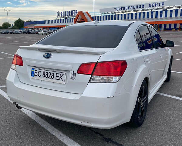 Субару Легаси, объемом двигателя 2.46 л и пробегом 228 тыс. км за 8000 $, фото 7 на Automoto.ua