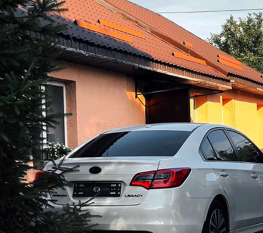 Субару Легаси, объемом двигателя 2.5 л и пробегом 172 тыс. км за 10300 $, фото 3 на Automoto.ua