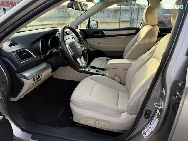Субару Легаси, объемом двигателя 2.5 л и пробегом 318 тыс. км за 11990 $, фото 9 на Automoto.ua