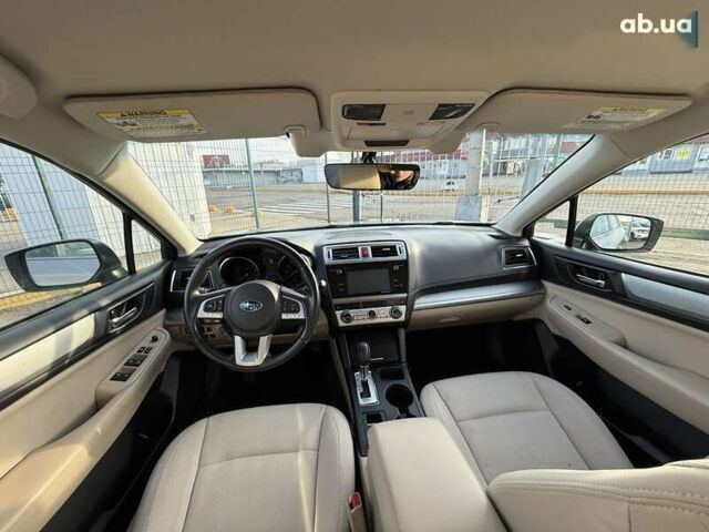 Субару Легаси, объемом двигателя 2.5 л и пробегом 318 тыс. км за 11990 $, фото 12 на Automoto.ua