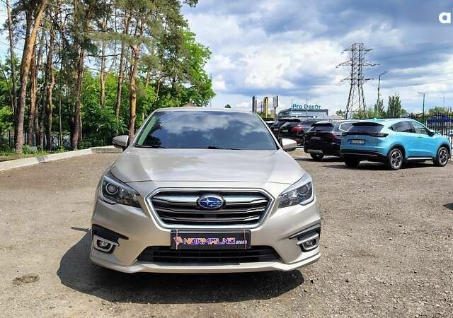 Субару Легаси, объемом двигателя 2.5 л и пробегом 192 тыс. км за 12499 $, фото 1 на Automoto.ua