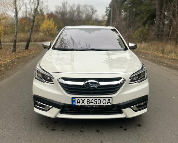 Субару Легаси, объемом двигателя 2.4 л и пробегом 68 тыс. км за 21900 $, фото 2 на Automoto.ua