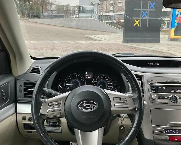 Субару Легасі, об'ємом двигуна 2 л та пробігом 250 тис. км за 7999 $, фото 1 на Automoto.ua