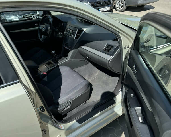 Субару Легаси, объемом двигателя 2 л и пробегом 235 тыс. км за 7500 $, фото 6 на Automoto.ua