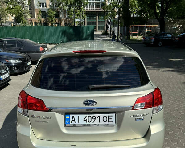 Субару Легаси, объемом двигателя 2 л и пробегом 235 тыс. км за 7500 $, фото 4 на Automoto.ua