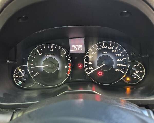 Субару Легаси, объемом двигателя 1.99 л и пробегом 174 тыс. км за 6900 $, фото 8 на Automoto.ua