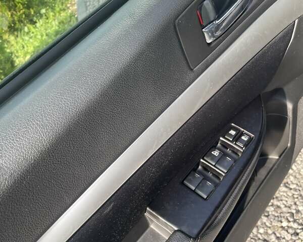Субару Легаси, объемом двигателя 2 л и пробегом 290 тыс. км за 9500 $, фото 6 на Automoto.ua