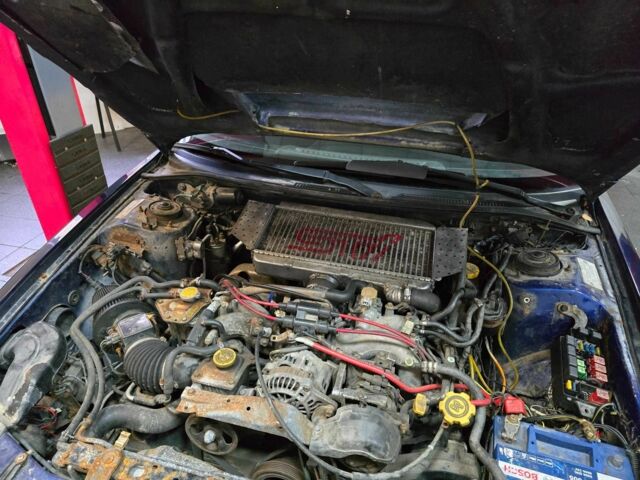 Жовтий Субару Легасі, об'ємом двигуна 2.5 л та пробігом 137 тис. км за 3300 $, фото 8 на Automoto.ua