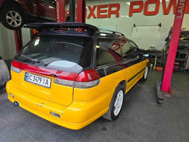 Жовтий Субару Легасі, об'ємом двигуна 2.5 л та пробігом 137 тис. км за 3300 $, фото 3 на Automoto.ua