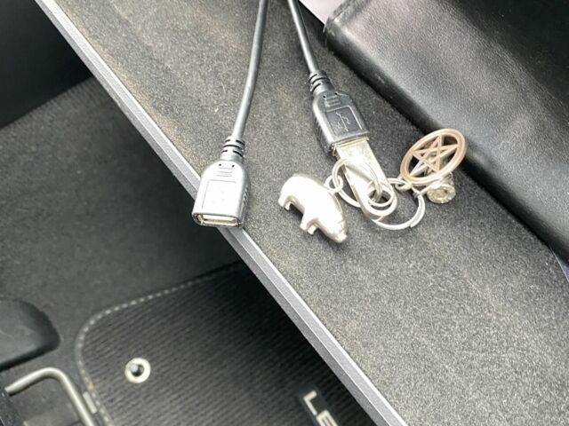 Серый Субару Легаси, объемом двигателя 0 л и пробегом 23 тыс. км за 14999 $, фото 3 на Automoto.ua