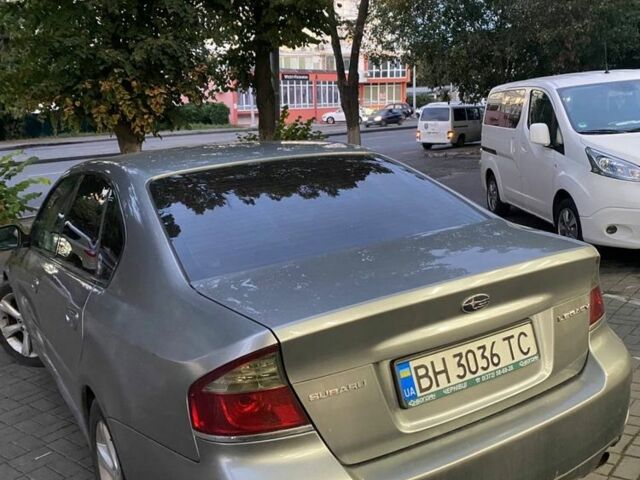 Сірий Субару Легасі, об'ємом двигуна 2 л та пробігом 160 тис. км за 5215 $, фото 5 на Automoto.ua